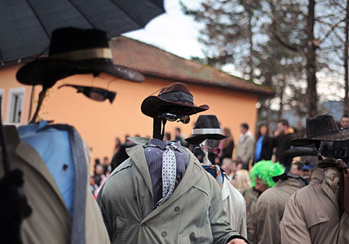 點擊瀏覽下一頁