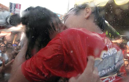 點擊瀏覽下一頁