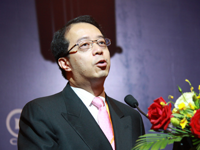 圖文:縱橫公關(guān)董事長(zhǎng)曾立基演講